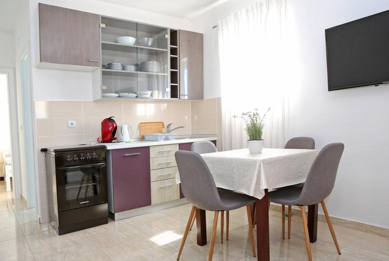 Apartmani Cili Miletici Esterno foto